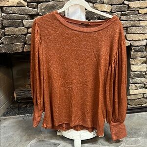 Women's Rust Top
